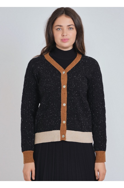 Soft Black Cardigan: Timeless Specks and Cozy Camel Finishes