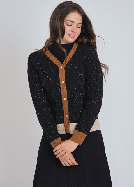 Soft Black Cardigan: Timeless Specks and Cozy Camel Finishes