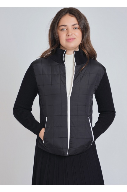 Zippered Black Cardigan with Quilted Elegance & Stand Neck