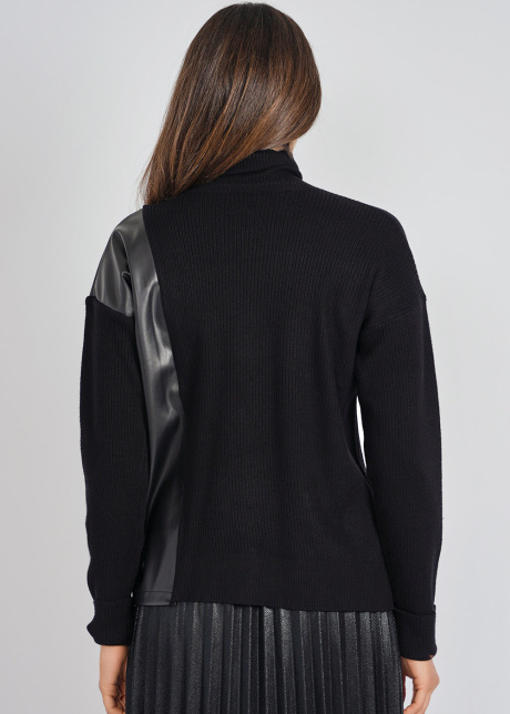 Relaxed Black Sweater with Side Leather Flair