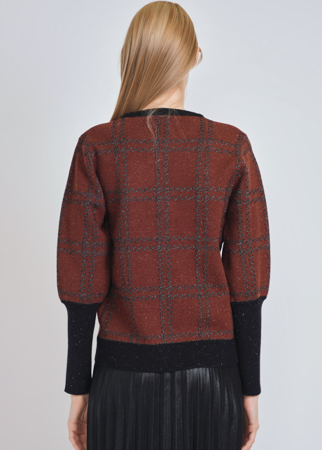 Everyday Rust: Sweater with Style Sleeve Contrast