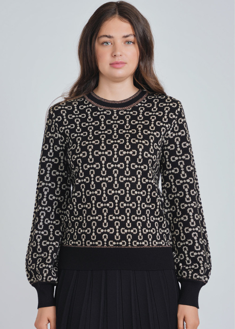 Printed Charm: Elegant Black Knitwear