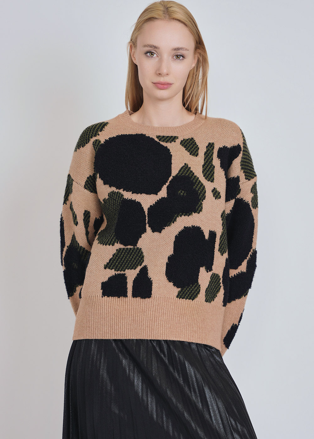 Warm Camel Sweater with Dark Hints