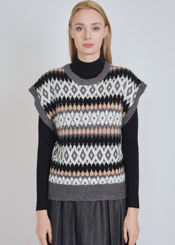 Warm Grey Vest with Classic Pattern