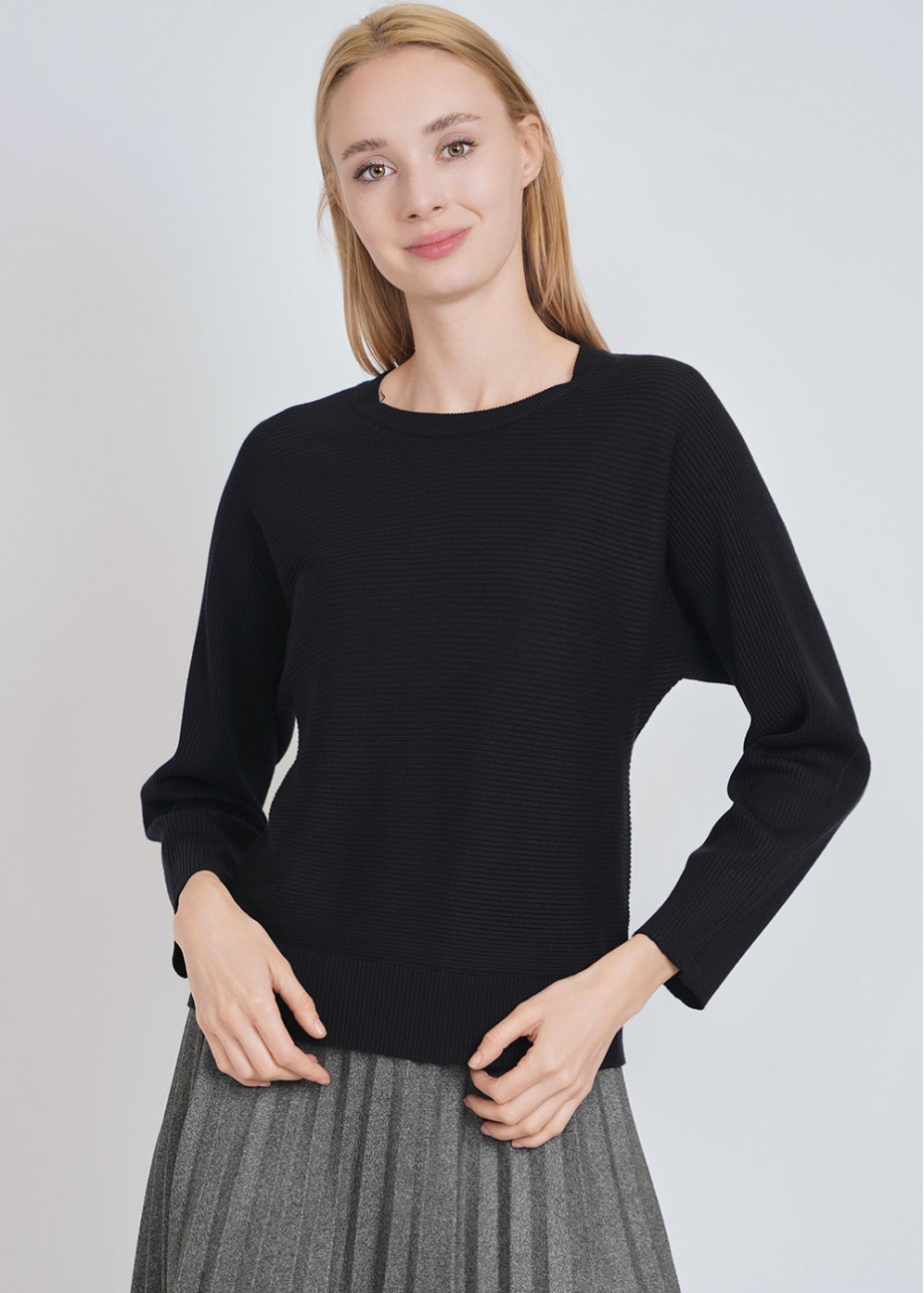 Black Sweater: Effortless Ease, Loose Knit