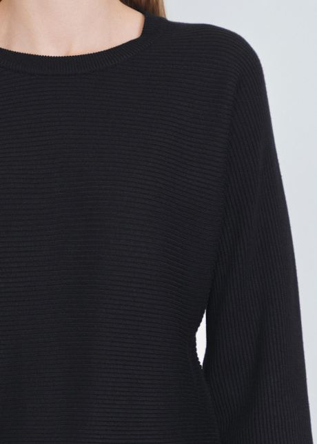 Black Sweater: Effortless Ease, Loose Knit
