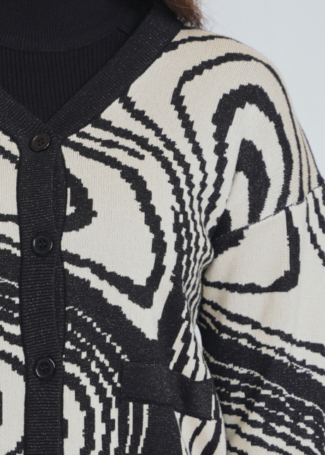 Black & White Cardigan with Subtle Charm and Pockets