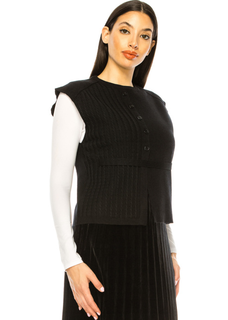 Sleek Black Vest in Mixed Knit Design