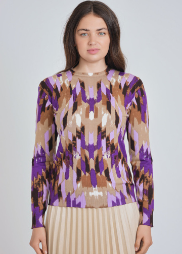Enchanted Purple: Sweater with Dreamy Designs