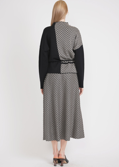 Elevate Your Style: Black Color Block Sweater with Waist Cord