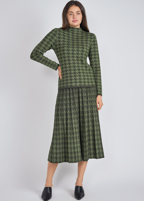 Houndstooth Pattern Green Knit Top