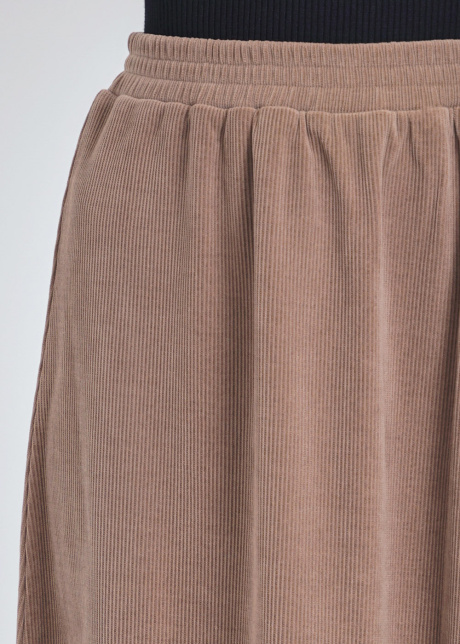 Velvet Touch in Camel Midi Skirt