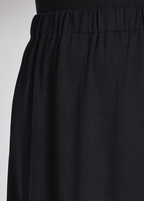 Easy Elegance Black Skirt with White Stitch Detail