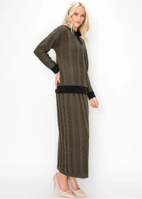 Collared Cable Sweater with Black Trim