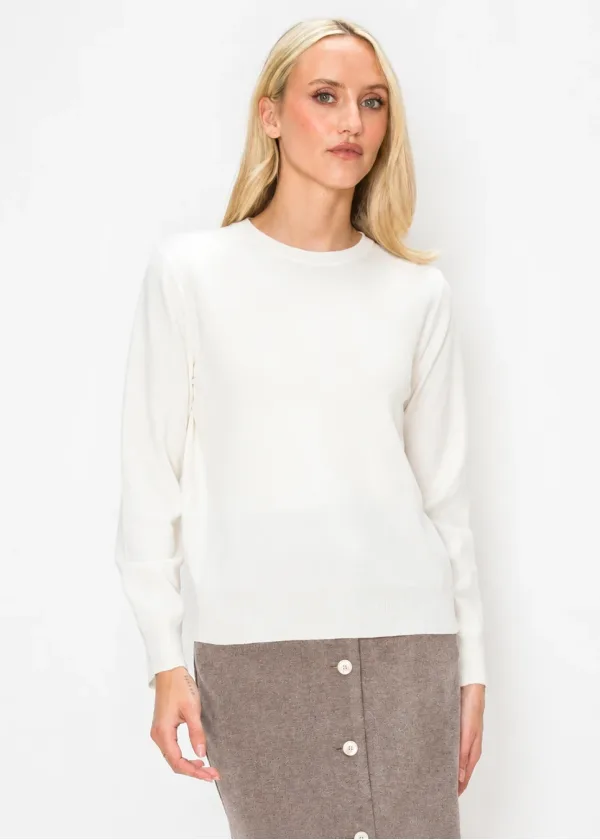 Fine-Knit White Sweater with Ribbed Cuffs