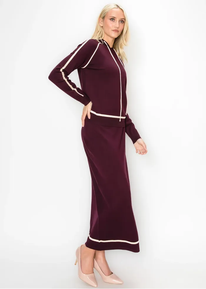 Fine Knit Drawstring Hoodie in Burgundy