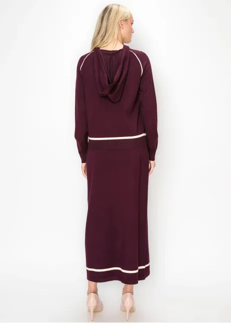 Fine Knit Drawstring Hoodie in Burgundy