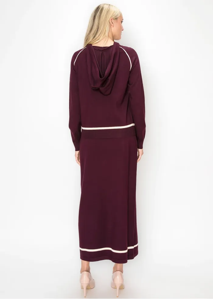 Fine Knit Drawstring Hoodie in Burgundy