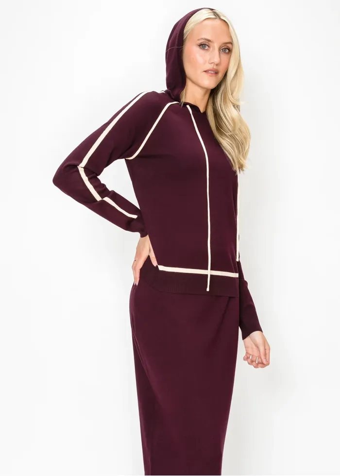 Fine Knit Drawstring Hoodie in Burgundy