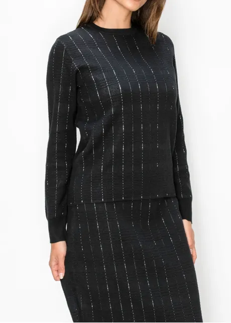 Textured Grid Knit Pullover in Black