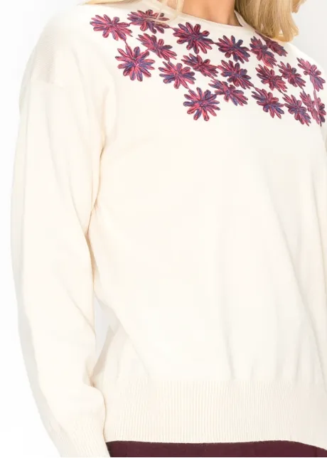 Embroidered Daisy Crewneck Sweater