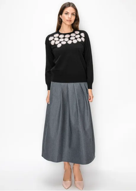 Daisy Embroidered Crewneck Sweater in Black
