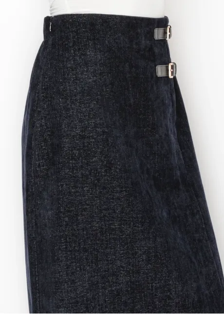 Buckle Detail Skirt in Navy