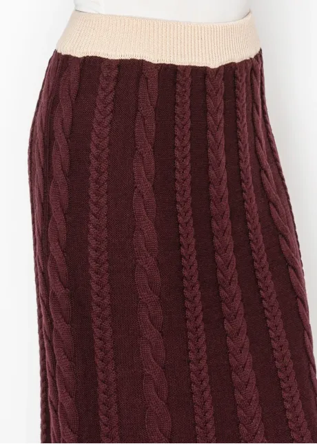 Cable Knit Maxi Skirt in Burgundy