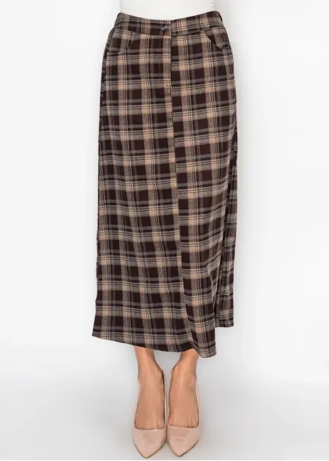 Plaid Skirt with Pockets in Burgundy
