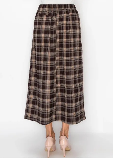 Plaid Skirt with Pockets in Burgundy