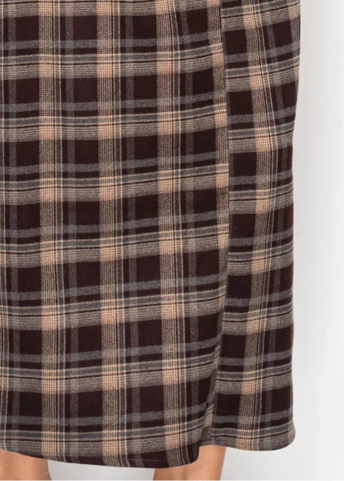 Plaid Skirt with Pockets in Burgundy