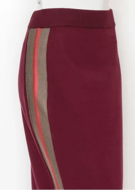 Burgundy Knit Skirt with Side Stripe