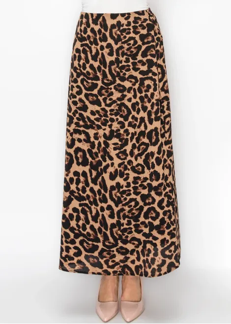 Leopard Print Maxi Skirt in Brown