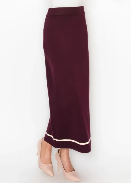 Long Knit Pencil Skirt in Burgundy