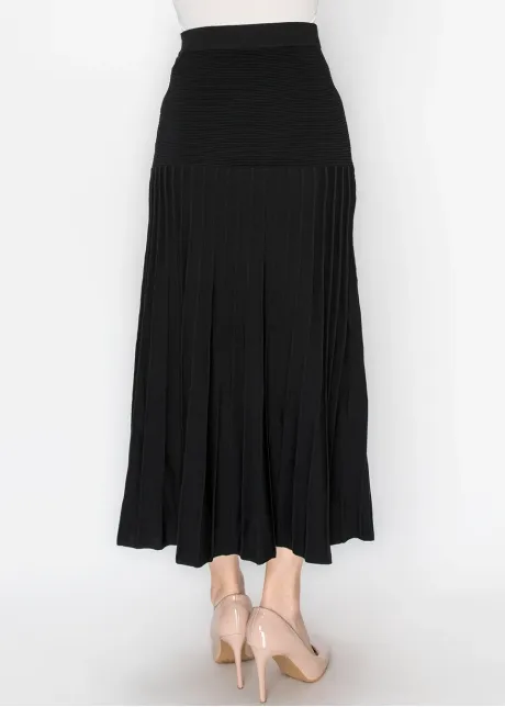 Black Ribbed Knit Skirt with Pleated Panel