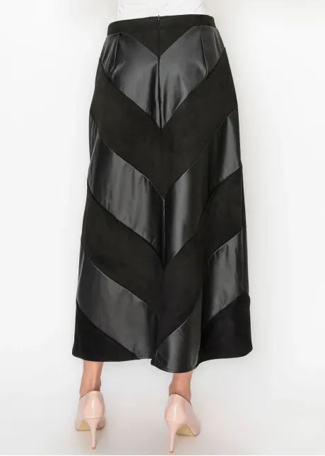 Chevron Panel Skirt in Black