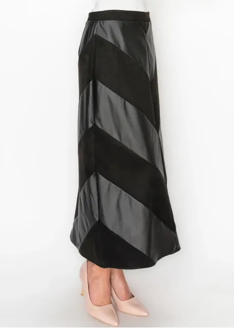 Chevron Panel Skirt in Black