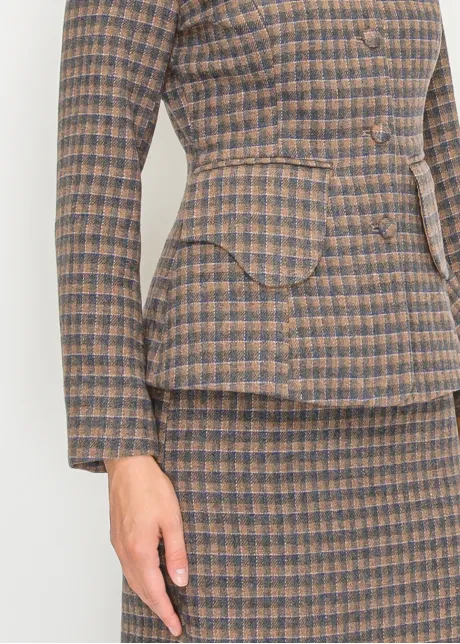 Long Sleeve Plaid Jacket with Flap Pockets