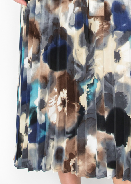 Artistic Pleated Midi Dress with Tie Belt
