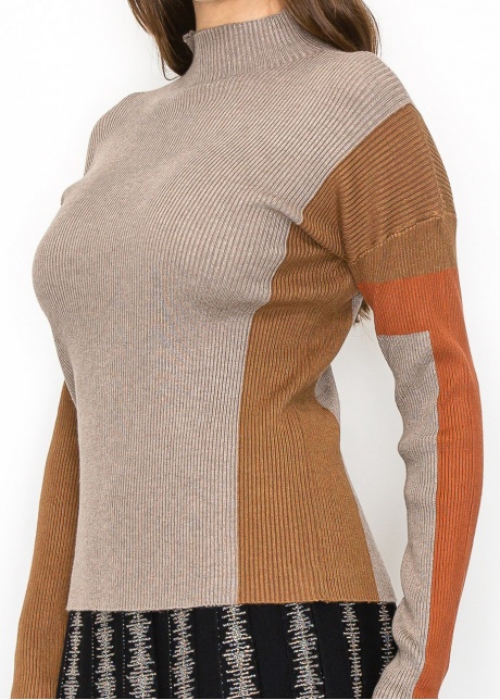 Taupe Ribbed Sweater with Warm Accents