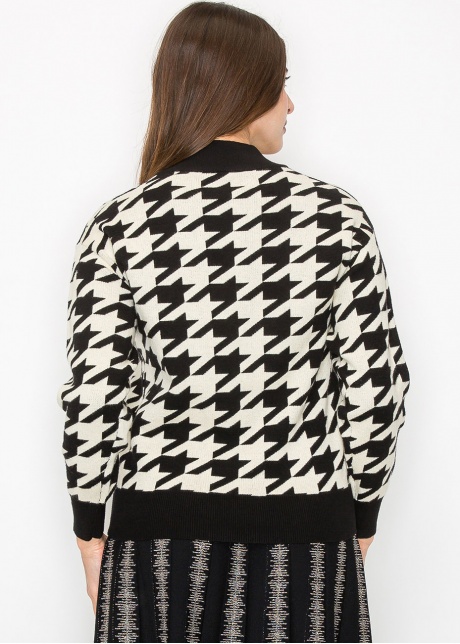 Classic Houndstooth Knit Cardigan