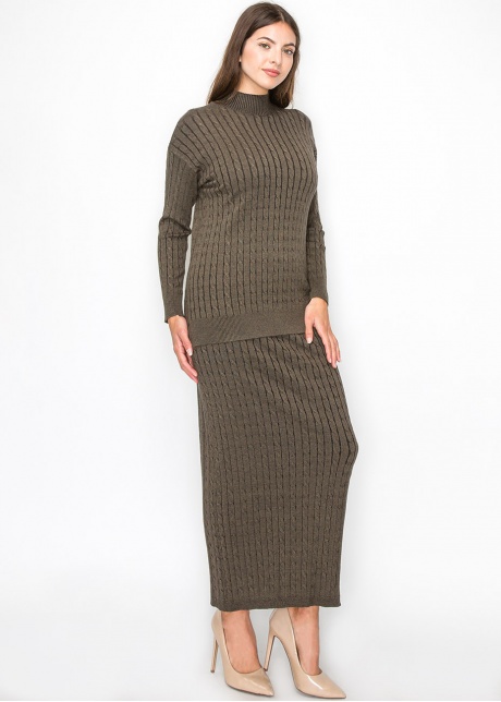 Olive Cable-Knit Maxi Skirt