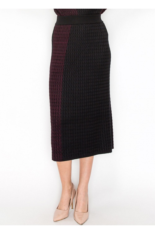 Burgundy and Black Cable Knit Contrast Skirt