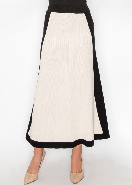 Classic Colorblock Cream and Black Knit Skirt