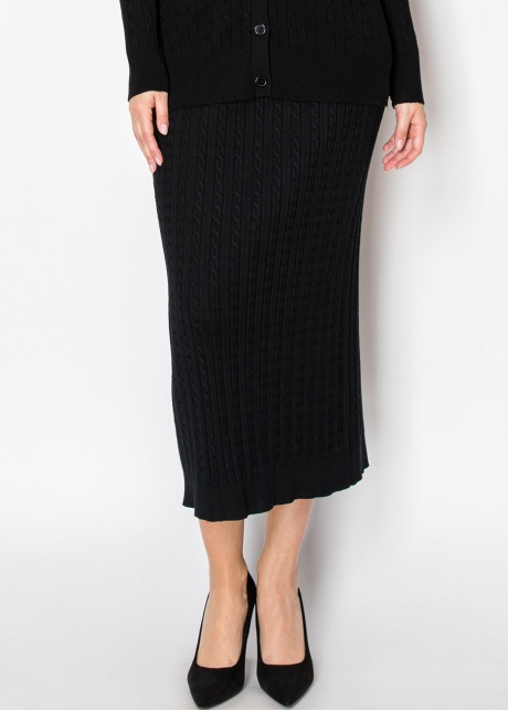 Elegant Black Cable Knit Skirt