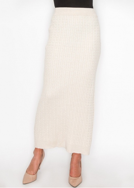 Cable Knit Cream Maxi Skirt
