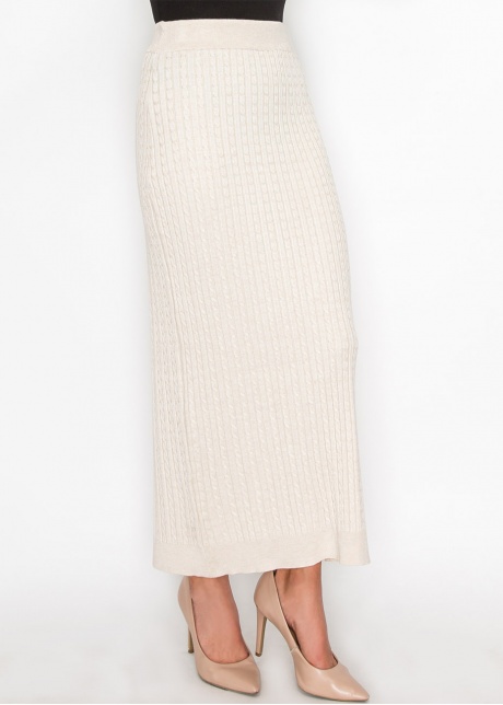 Cable Knit Cream Maxi Skirt