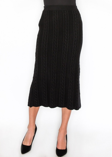 Textured Elegance Cable-Knit Skirt