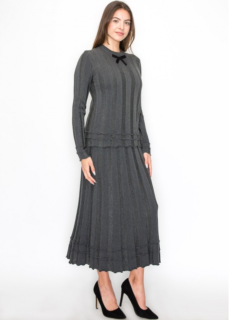 Grey Knit Skirt with Ruffle Hem