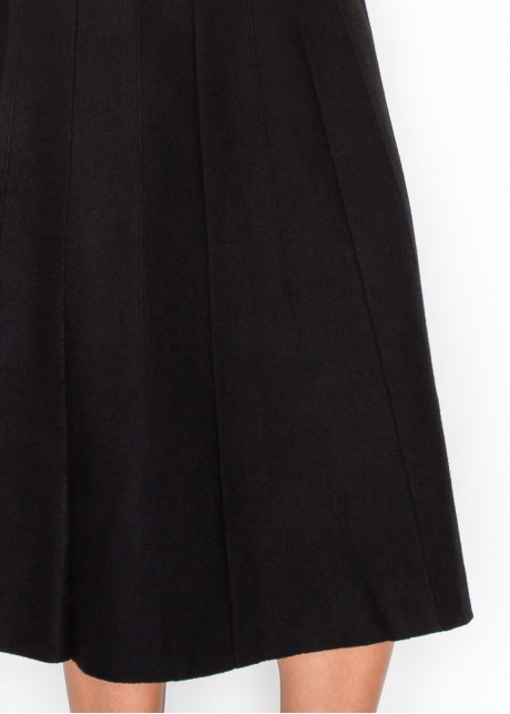 Black Pleated Knit Midi Skirt